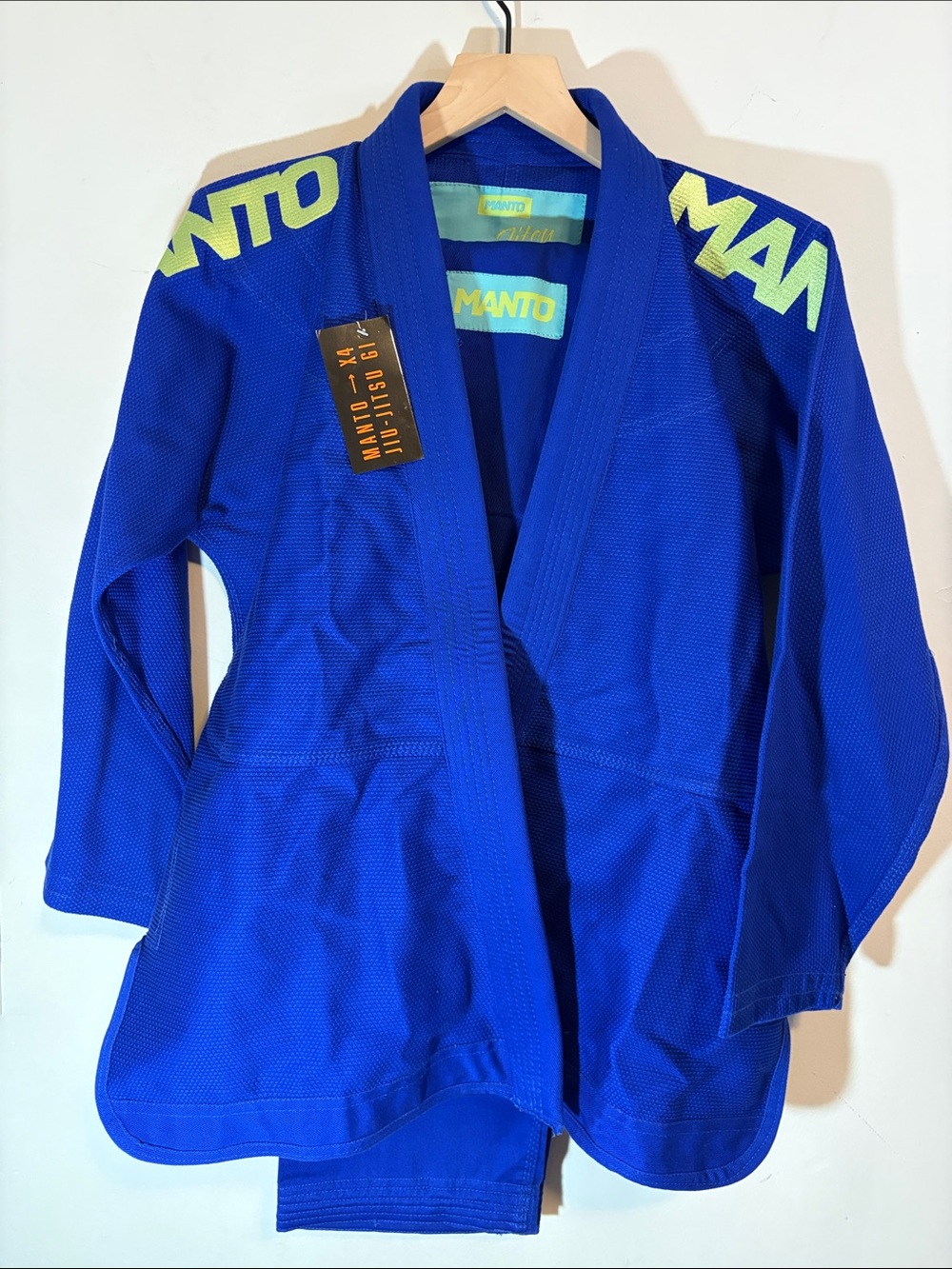 NWT Manto X4 Royal Blue BJJ Gi Brazilian Jiu-Jitsu Training and Competition A1